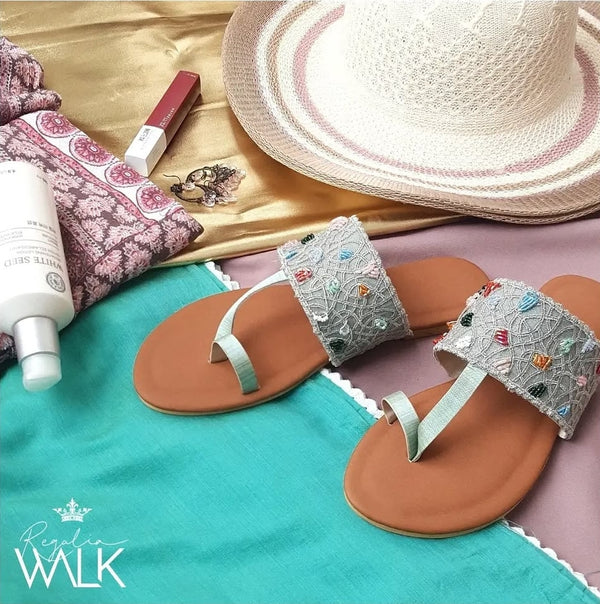 Beaded bloom sliders