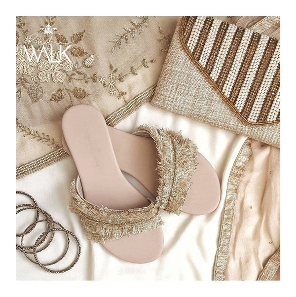 Feathered Flats - F00004