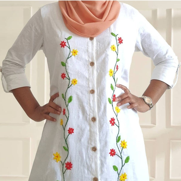 Jasmine Embroidered Top -T00053